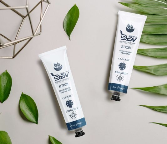 Free White Scrub Tube Mockup