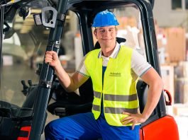 Free Safety Vest Mockup