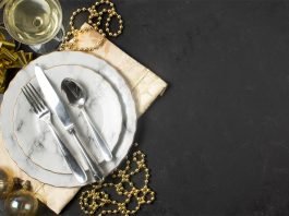 Free Dinner Set Mockup PSD Template