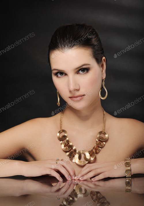 Smart And Beautiful Women Wearing Gold Jewelry