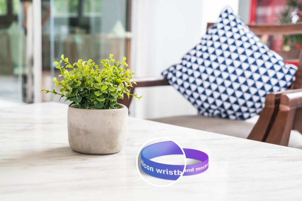 Free Silicone Wristband Mockup PSD Template