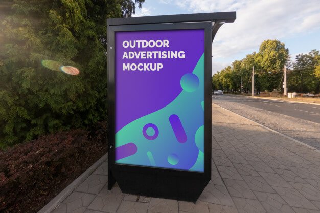 Mockup of the street city outdoor poster banner advertising in the black vertical stand at the bus stop Premium Psd