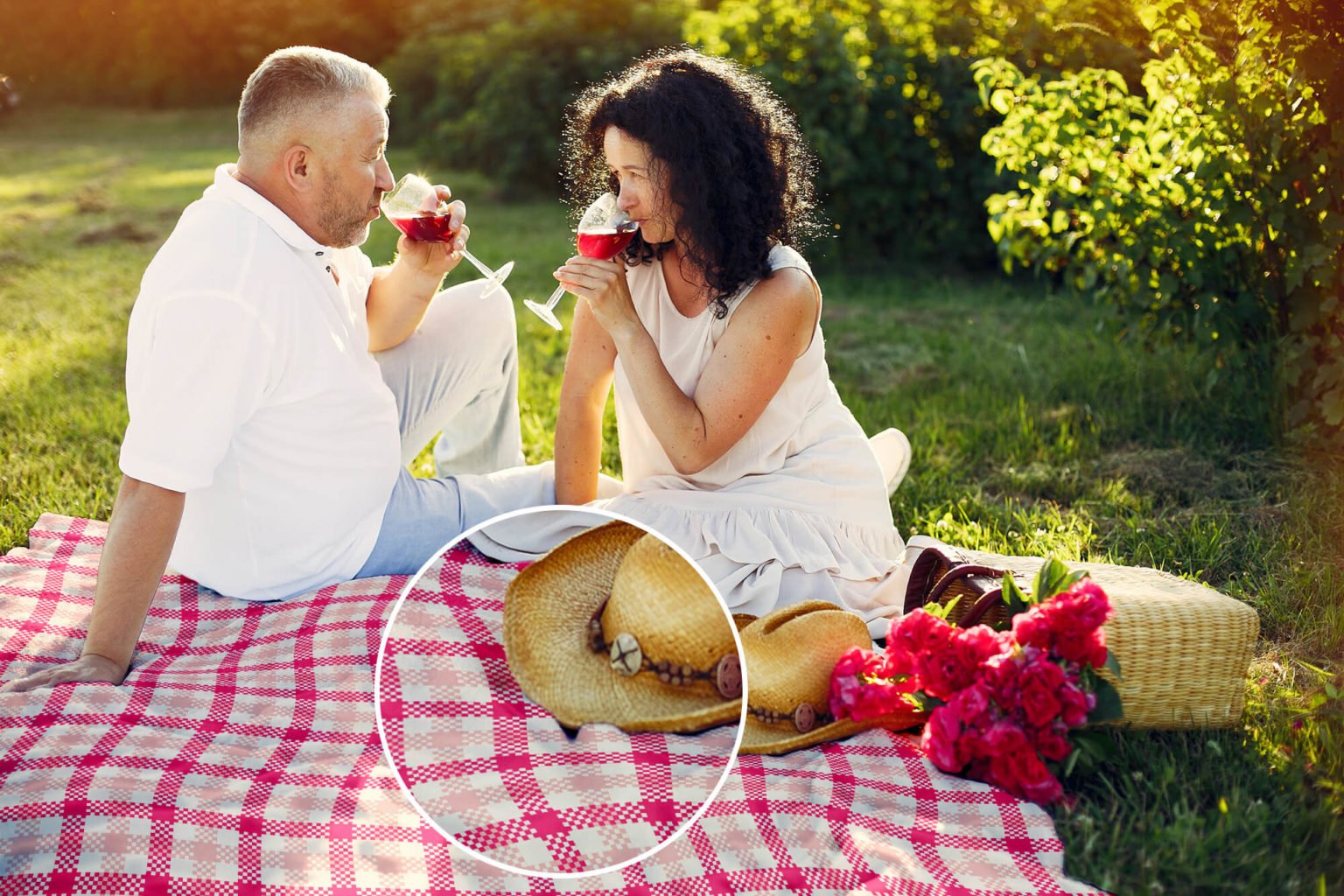 Free Picnic Blanket Mockup PSD Template Mockup Den