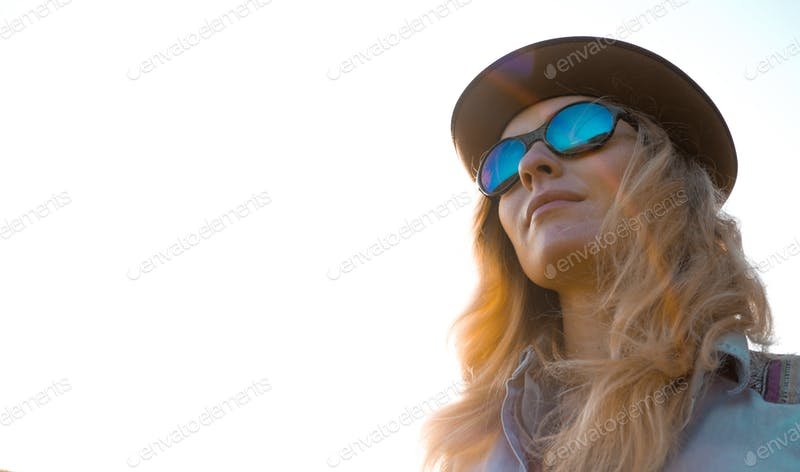 Girl With Sun glass And Hat PSD
