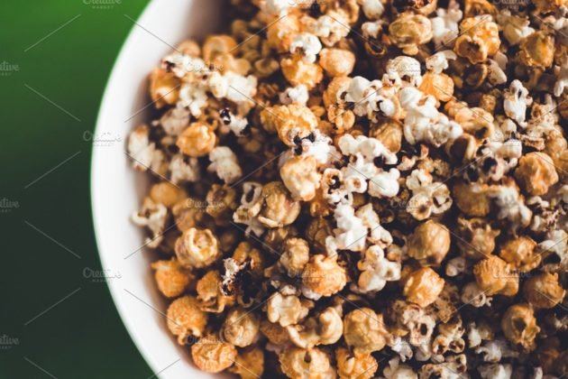 Download 33+ Free Popcorn Mockup Packaging PSD & Vector Design