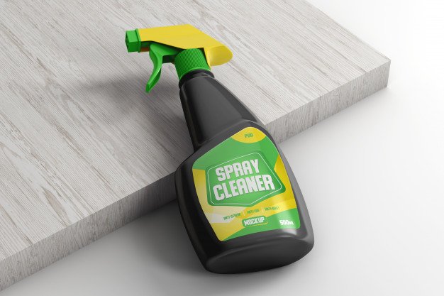 Spray pump bottle for cleaning mockup Premium Psd