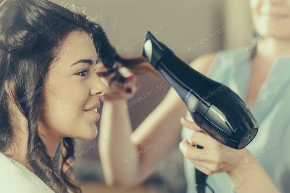 Drying hair in hair salon (1)