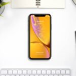 Free iphone xr Mockup PSD Template