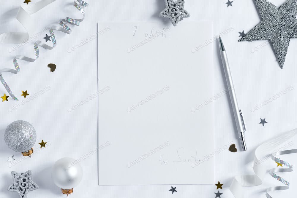 Christmas mock-up wishlist with glittering decoration (1)
