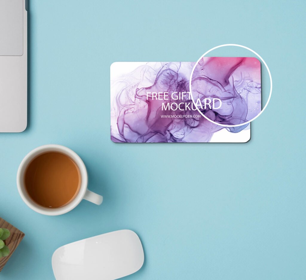 Close Up Of a Free Gift Card Mockup PSD Template