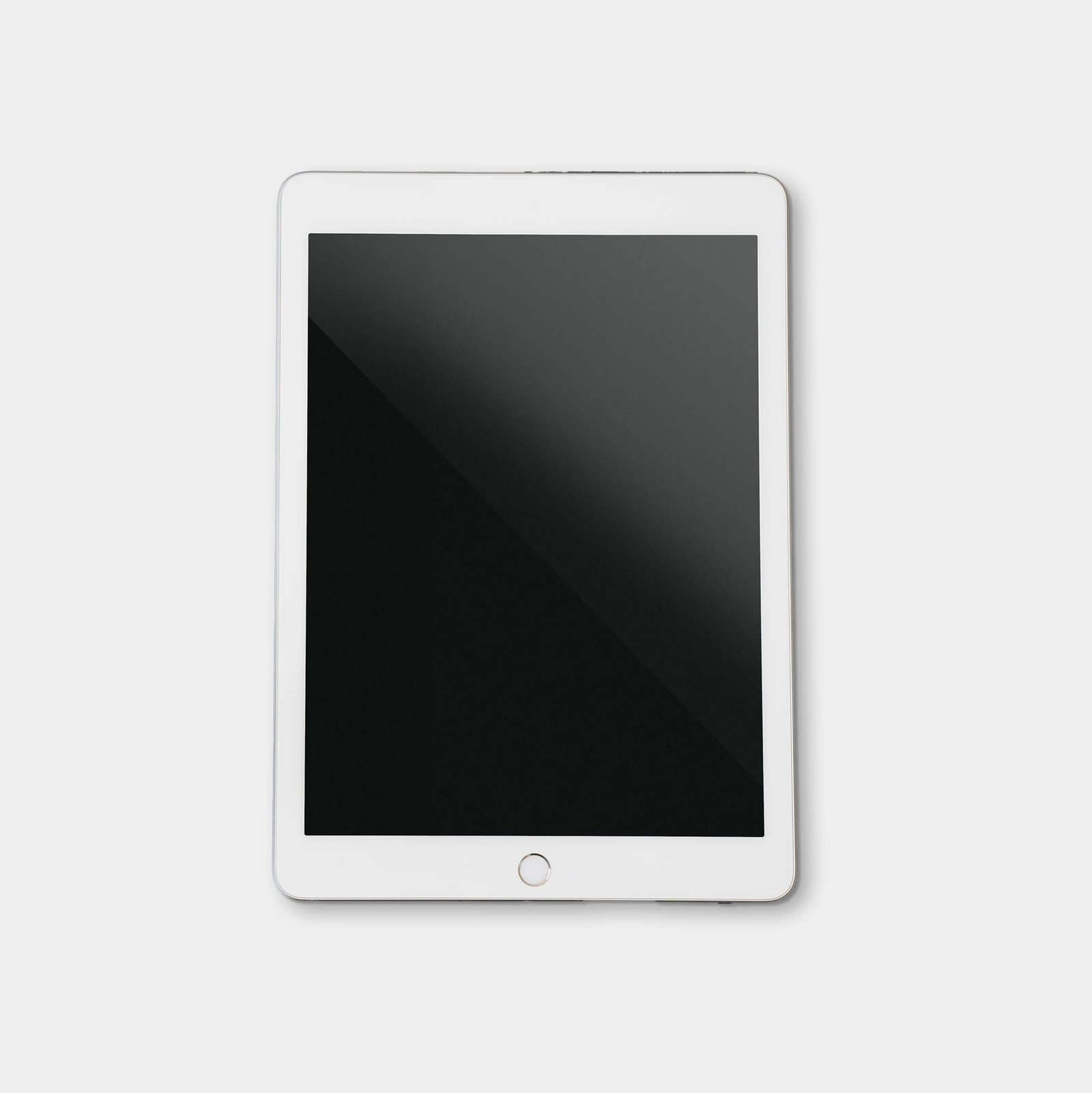 Blank Free Flat iPad Mockup PSD Template