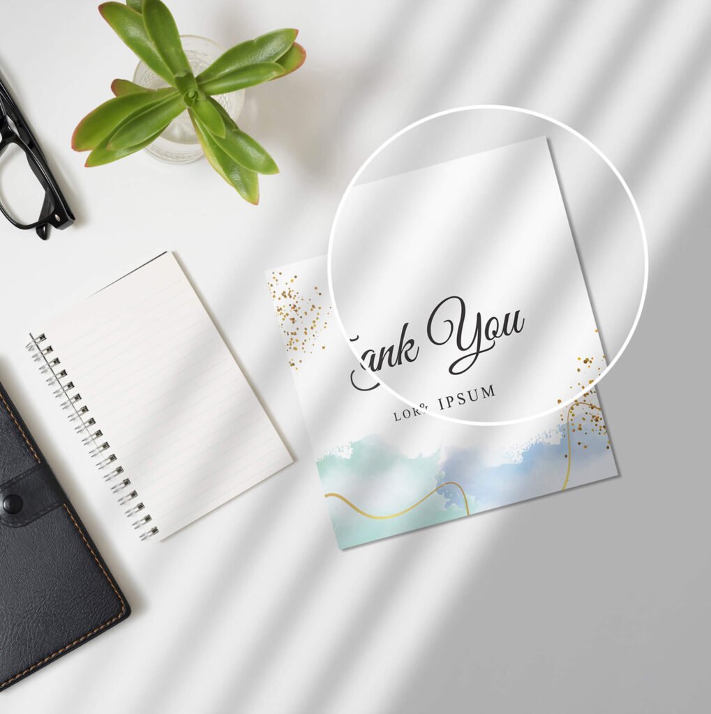 Close Up Of a Free Thank You Card Mockup PSD Template