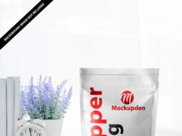 Free Zipper Bag Mockup PSD Template