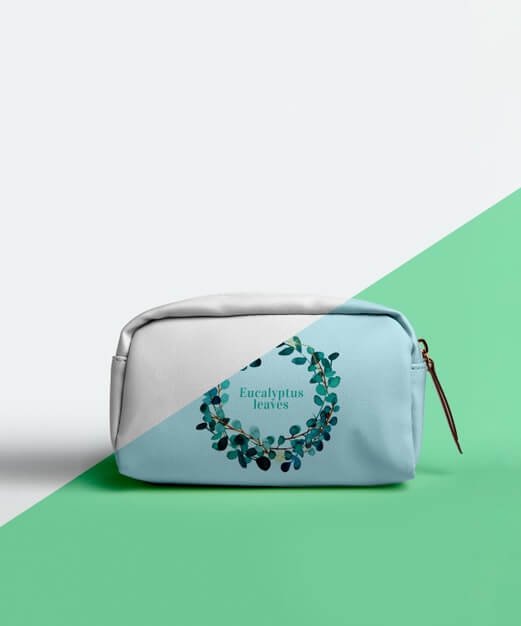 Front view of make-up pouch Premium Psd (1)