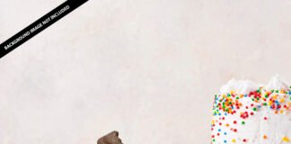 Free Cupcake Mockup PSD Template