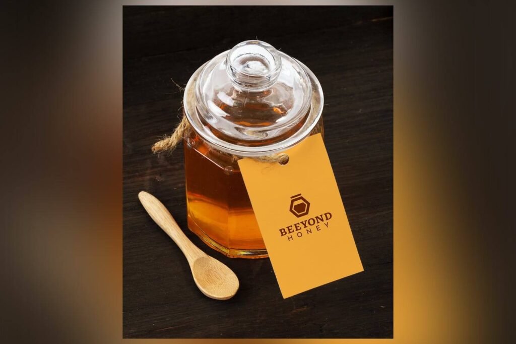 Download 20+ Beautiful Honey Bottle Mockup PSD Templates - Mockup Den