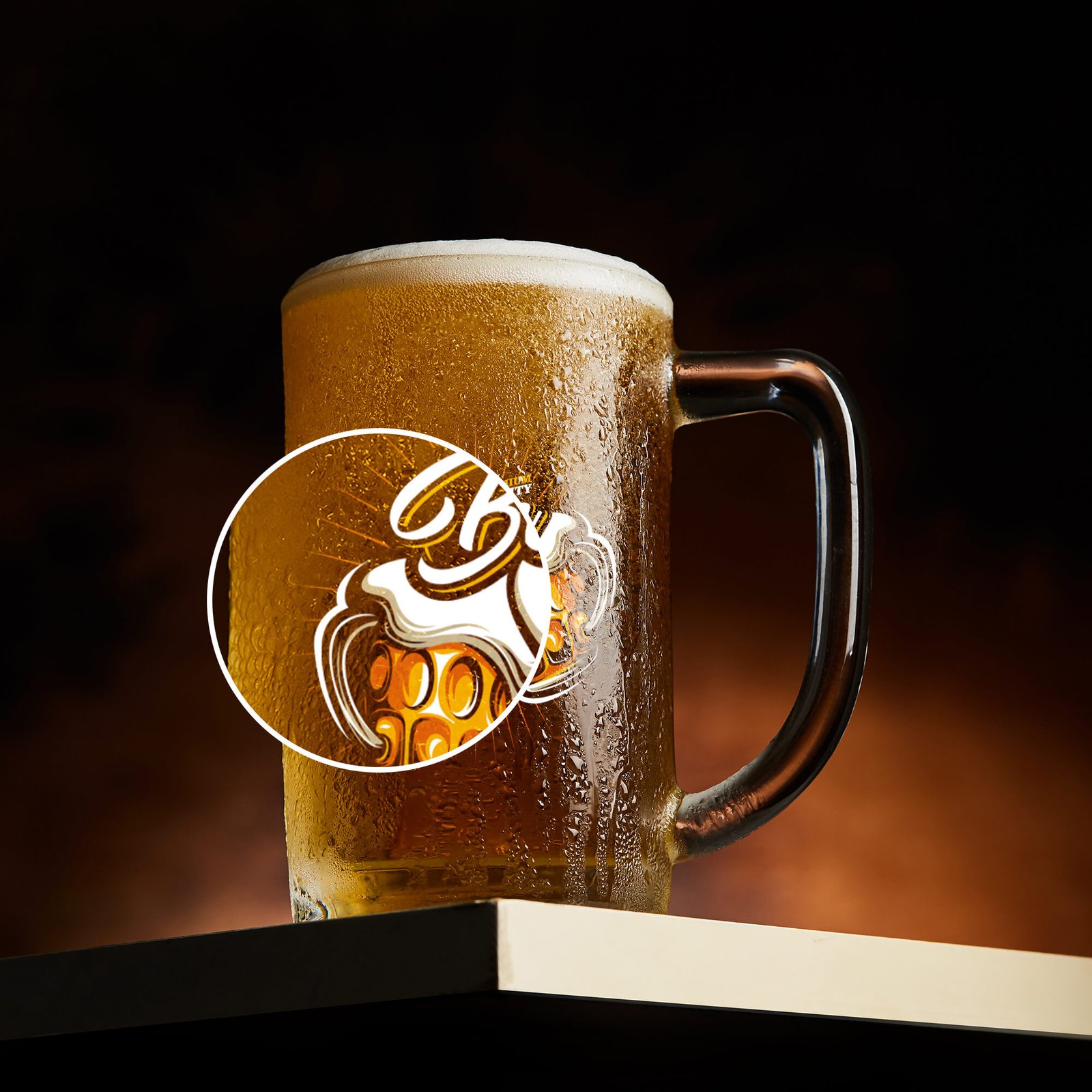 Premium PSD  19 oz beer nonic pint glass mockup, perspective