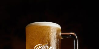 Free Beer Mug Mockup PSD Template