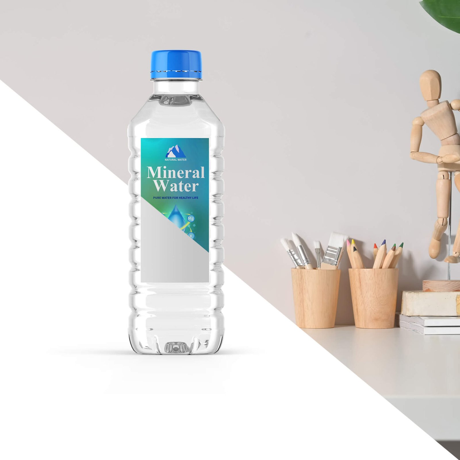 Free Mineral Water Bottle Mockup PSD Template - Mockup Den