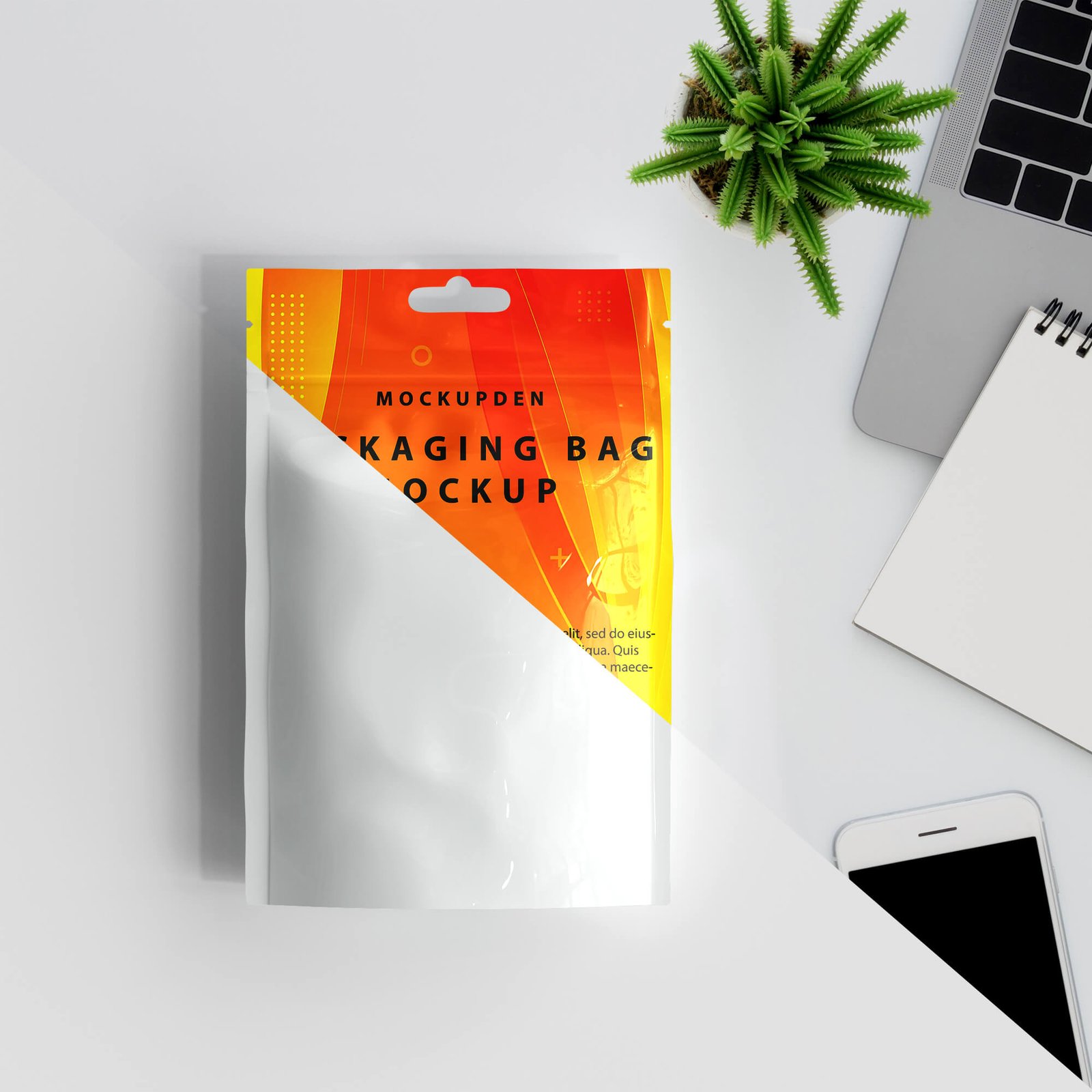 Editable Free Packaging Bag Mockup PSD Template (2)