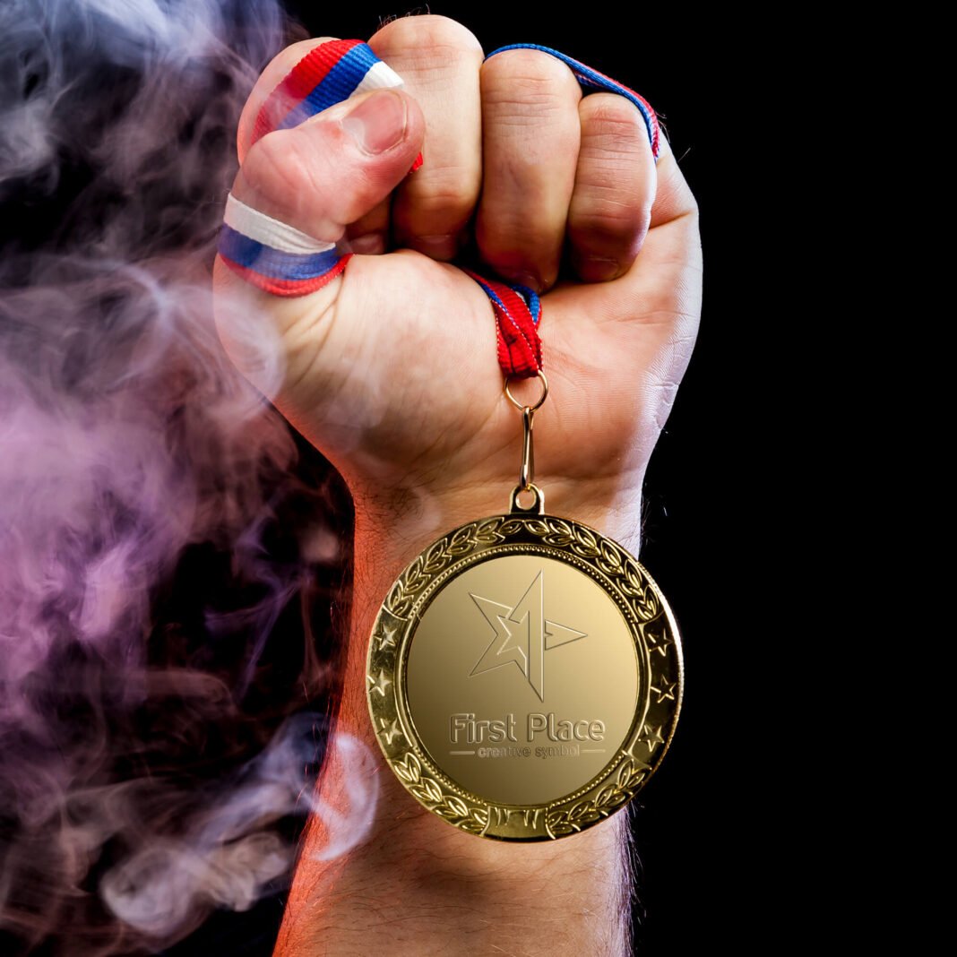 Download Free Medal Mockup PSD Template - Mockup Den