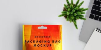 Free Packaging Bag Mockup PSD Template (2)
