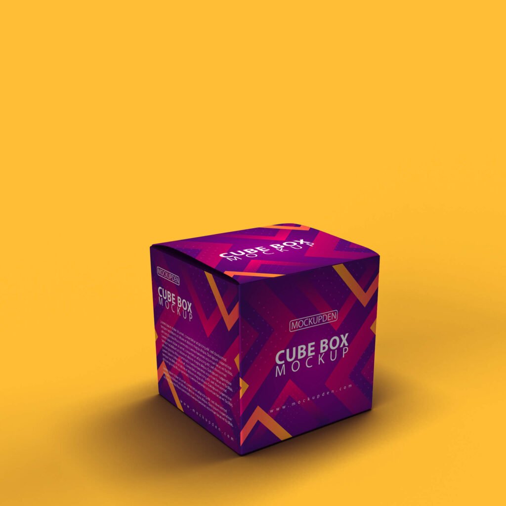 Free Cube Box Mockup PSD Templ