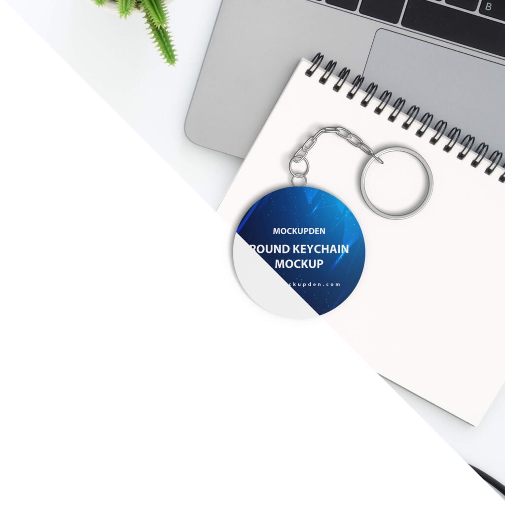 Download Free Round Keychain Mockup PSD Template - Mockup Den