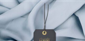 Free Etiket Mockup PSD Template