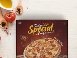 Free Pizza Packaging Mockup PSD Template