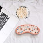 Free Eye Mask Mockup PSD Template (1)
