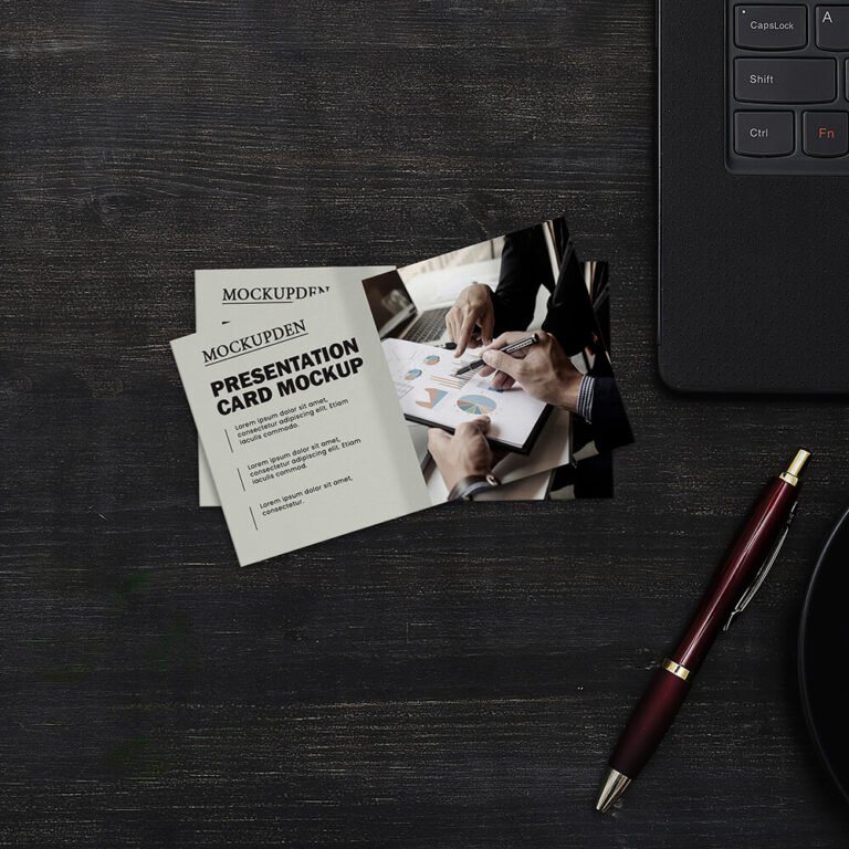 Free Presentation Card Mockup PSD Template