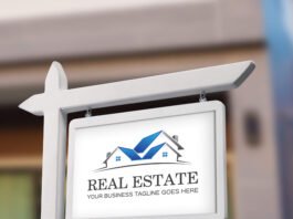 Free Real Estate Sign Mockup PSD Template