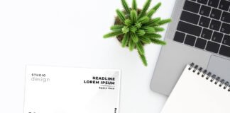 Free Report Mockup PSD Template (1)