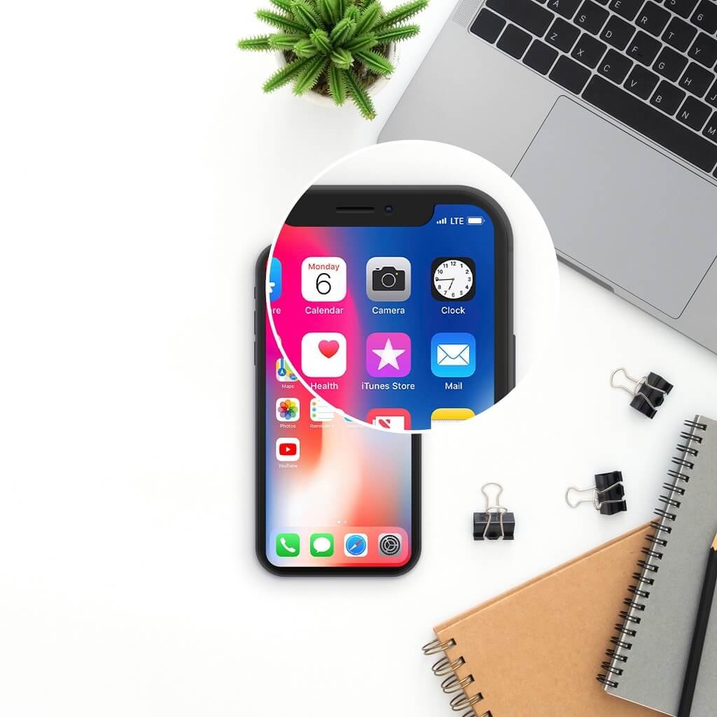 Close Up Of a Free iPhone X Mockup PSD Template