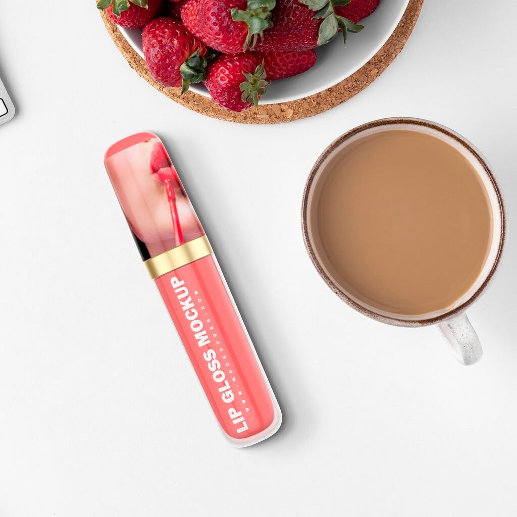 Free Lip Gloss Packaging Mockup PSD Template